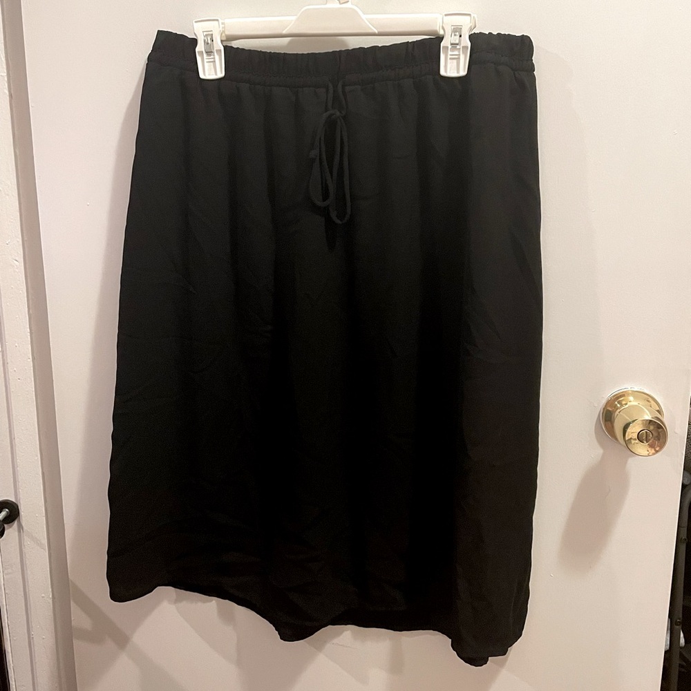 Faded Glory Black Midi Skirt